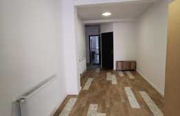 Spatiu de birou central, 122 mp, parter, locuri de parcare incluse