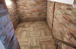 Spatiu de birou central, 122 mp, parter, locuri de parcare incluse