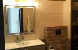 Apartament cu 2 camere, 78 mp, garaj, zona strazii Paris