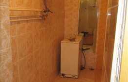 De vanzare 2 camere, 76 mp utili, zona strazii Horea! Garaj!