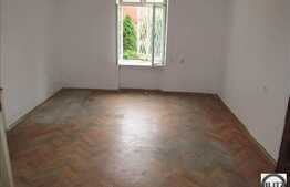 De vanzare 2 camere, 76 mp utili, zona strazii Horea! Garaj!