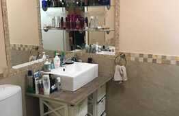 Apartament de lux, 3 camere, 93 mp, terasa+balcon inchis, garaj subteran, zona Florilor!