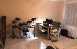 Apartament de lux, 3 camere, 93 mp, terasa+balcon inchis, garaj subteran, zona Florilor!