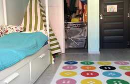 Totul la cheie ! 3 camere, etaj 1, parcare, zona VIVO