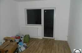 De vanzare 3 camere, 60 mp utili, balcon, zona Piata Floresti!