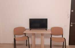 Apartament 3 camere, 40 mp, zona Teilor