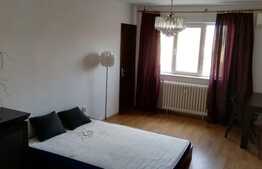 Apartament de inchiriat cu 4 camere, 90 mp, loc de parcare, zona Parang