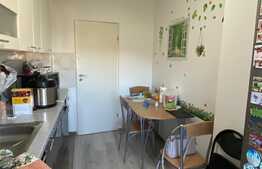 Apartament 2 camere decomandat, etaj intermediar, la cheie !