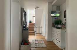 casa de vanzare Campenesti 