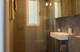 Apartament LA CHEIE, totul nou, 45 mp, zona P-ta Mihai Viteazu