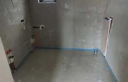 Apartament semifinisat, etaj intermediar, Incalzire in pardoseala, cu 3 camere, 56mp+6,18mp terasa, parcare, in Apahida