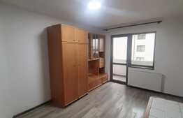 Apartament renovat, parcare, debara, electrocasnice noi, etaj intermediar, zona Terra