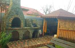 Casa individuala, 280 mp utili, teren 806 mp, zona Clujana