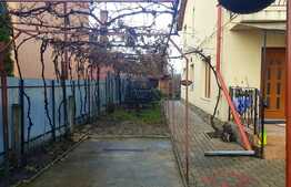 Casa individuala, 280 mp utili, teren 806 mp, zona Clujana