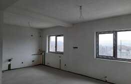 De vanzare casa tip duplex, semifinisat, 120 mp utili,125 mp teren,Exterior Est