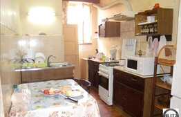 Apartament de vanzare cu 4 camere, 113 mp utili + gradina