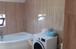 Casa de vanzare, 220 mp, 480 mp teren, zona Stupini