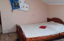 Casa de vanzare, 220 mp, 480 mp teren, zona Stupini