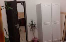 Casa de vanzare, 220 mp, 480 mp teren, zona Stupini