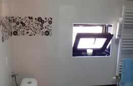 Casa de vanzare, 220 mp, 480 mp teren, zona Stupini