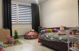 Apartament 3 camere, 84 mp, boxa, etaj intermediar, zona Tractoru 