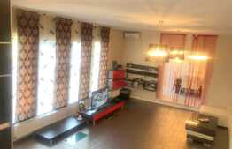 Vila de vanzare, 310 mp construiti, 320 mp teren, zona exclusivista de case!