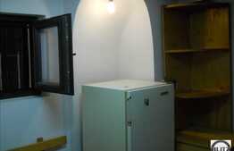 Apartament cu 3 camere in Piata Unirii, cu loc de Parcare