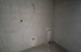 Posibilitate compartimentare 3 camere, boxa, incalzire in pardoseala, zona Tauti