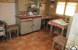 Apartament 2 camere, 72 mp utili, finisat clasic, zona ultracentrala