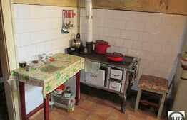 Apartament 2 camere, 72 mp utili, finisat clasic, zona ultracentrala