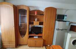 Garsoniera cocheta, 13mp, etaj intermediar, bloc nou, geam la baie, zona Autogara Fany