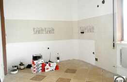 2 camere, 80 mp, 2 balcoane, imobil nou tip vila, complet finisat! Zona Terra!