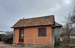 De vanzare casa demolabila,40 mp utili, 400 mp teren,zona linistita, Exterior Est