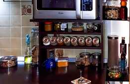 Garsoniera cu finisaje de LUX, zona strazii PLOPILOR