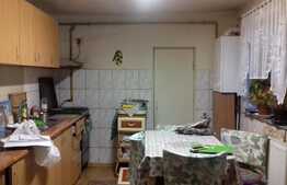 Casa de vanzare, 124 mp, 299 mp teren, front 13 m, zona accesibila!