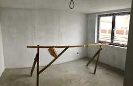 Casa tip duplex, 120mp utili, stadiul de alb, Stupini