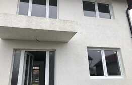 Casa tip duplex, 120mp utili, stadiul de alb, Stupini