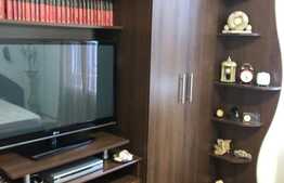 Apartament de inchiriat cu doua camere decomandate, 60 mp, zona Iulius Mall