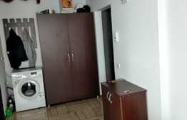 Apartament o camera, 40 mp, zona Vivo