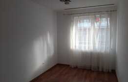 Apartament 3 camere, 65 mp, zona Avangarden 3