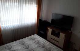 Apartament 3 camere, decomandat, 50 mp in Intre Lacuri!