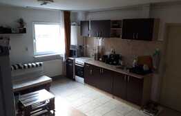 Apartament 3 camere, decomandat, 50 mp in Intre Lacuri!