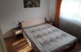 Apartament 3 camere, decomandat, 50 mp in Intre Lacuri!