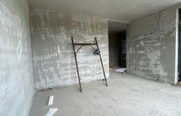 Casa cuplata cu 152 mp utili, garaj , priveliste , 370 mp teren, zona VIVO!