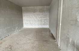 Casa cuplata cu 152 mp utili, garaj , priveliste , 370 mp teren, zona VIVO!