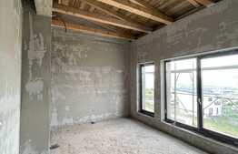 Casa cuplata cu 152 mp utili, garaj , priveliste , 370 mp teren, zona VIVO!