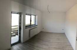 Casa 4 camere, tip duplex, finisat, 110 mp, 300mp teren liber Sanpetru 