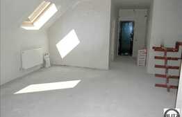 Apartament de vanzare cu 4 camere, 105 mp utili