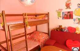 Apartament de vanzare 3 camere, 63 mp, zona Sesul de Sus! Loc parcare!