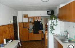 De vanzare 3 camere, 65 mp in zona Kaufland